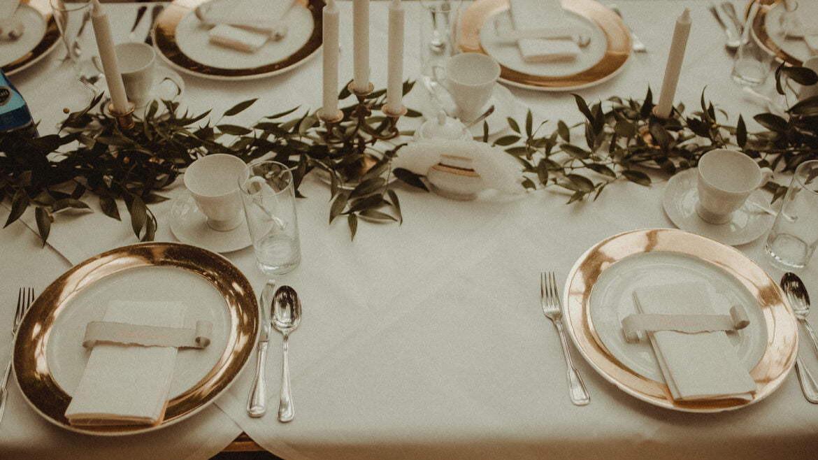 Zaproszenia ślubne glamour. Zaskocz swoich gości weselnych!