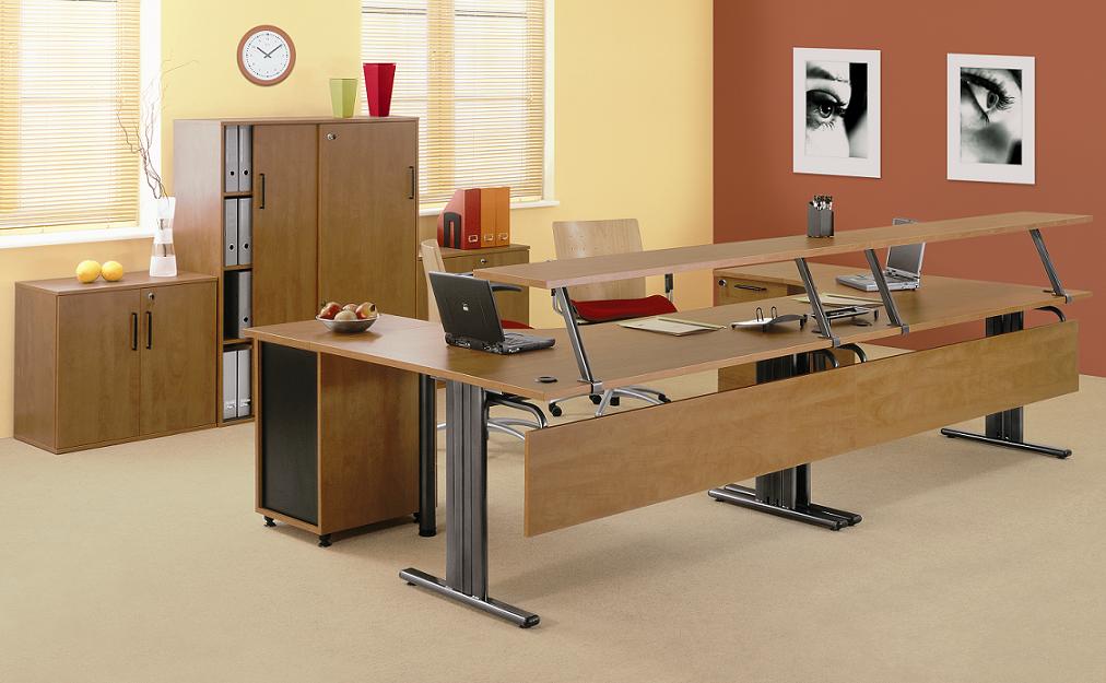 Różnice między meblami pracowniczymi a gabinetowymi: kluczowe cechy do rozważenia