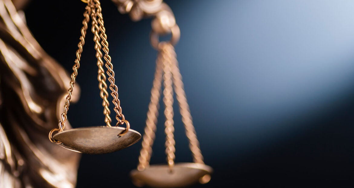 Zakupy online – w czym może pomóc prawnik?