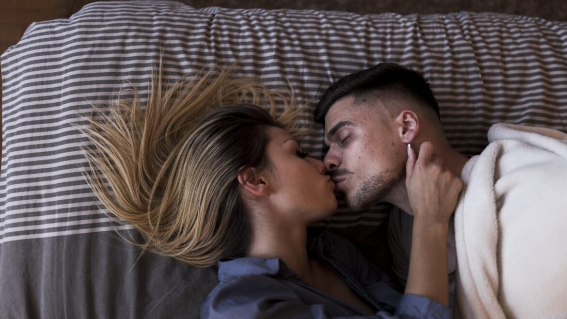 Gadżety intymne to oryginalny i zmysłowy prezent, który sprawdzi się przy każdej okazji – od urodzin, przez rocznice, aż po spontaniczne wyrazy uczuć