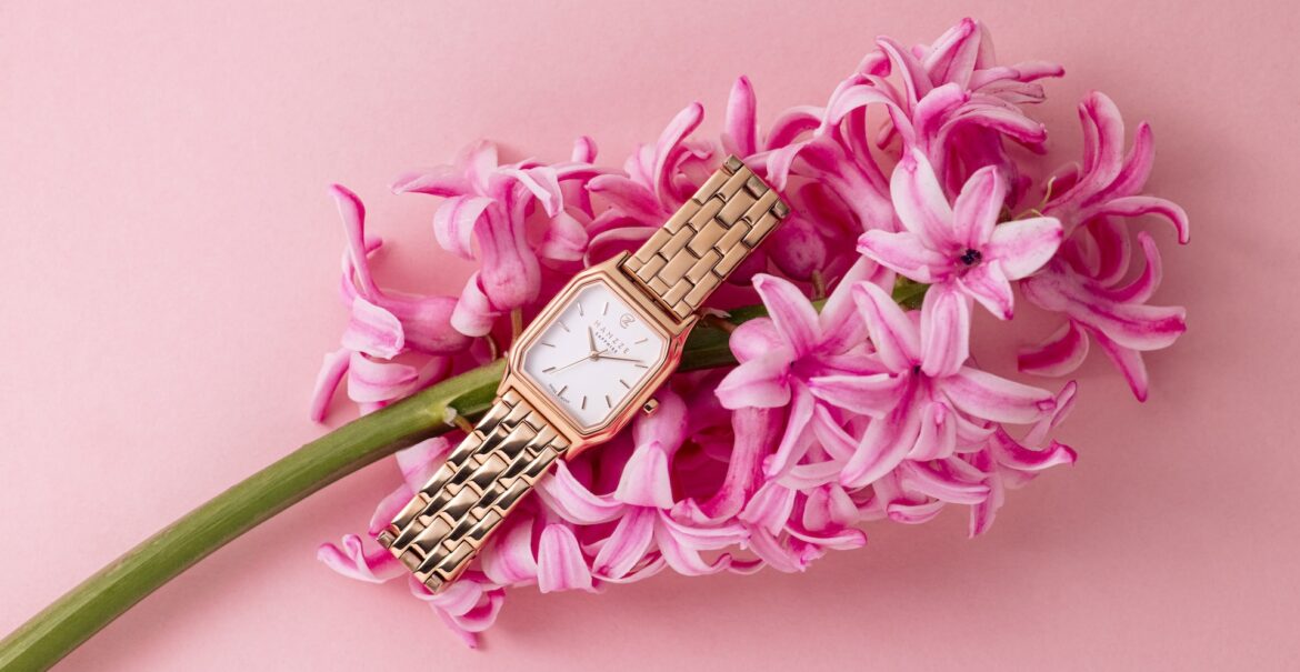 Złoty czy srebrny? Wybierz zegarek damski idealny dla siebie Złoty czy srebrny? Wybierz zegarek damski idealny dla siebie